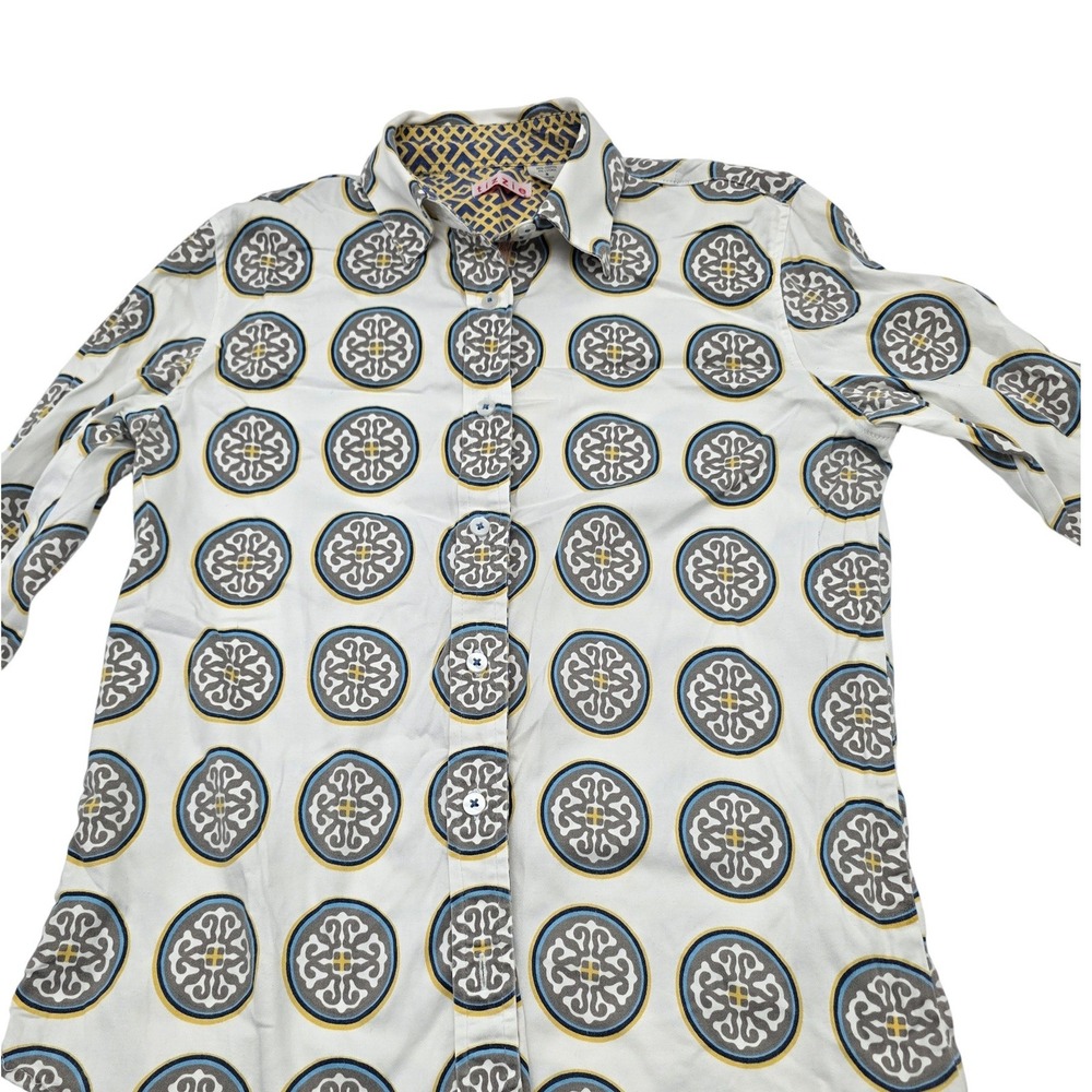 Casual Tizzie Button Down Shirt Womens Small White Medallion Long Sleeve Cotton